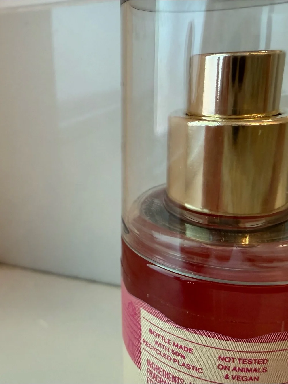 Bath & Body Works Strawberry Pound Cake Fine Fragrance Mist - 2.5 FL Oz